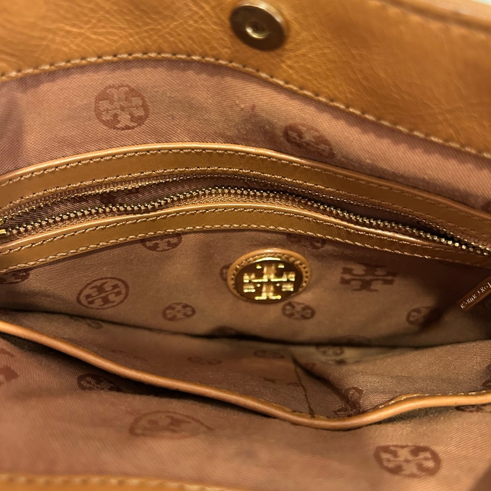 Tory Burch Tan and Cream Crossbody Bag - Picture 4 of 4